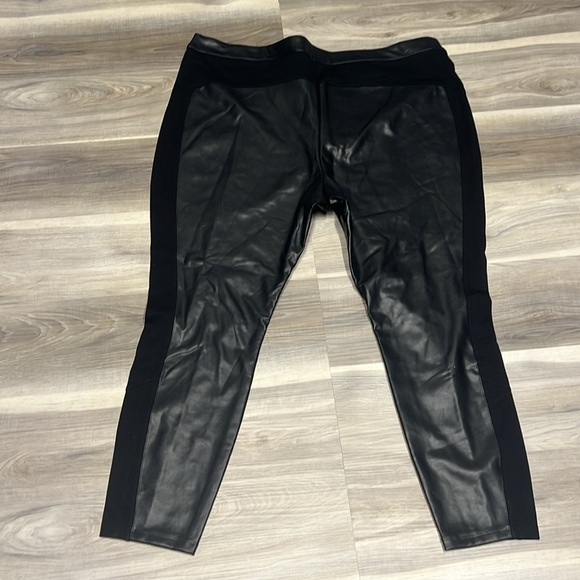 🏁 Addition Elle vegan leather pants size 4X - Picture 8 of 9